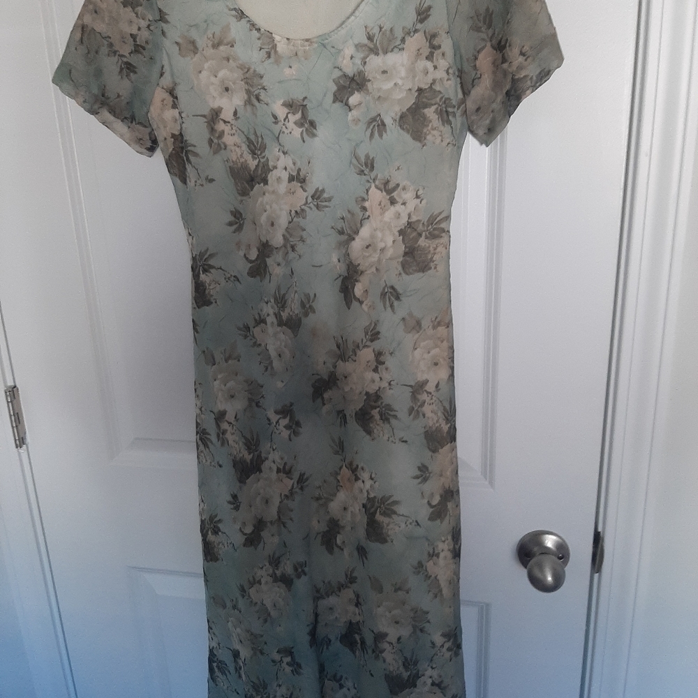 Paul Harris Designs. Floral maxi dress